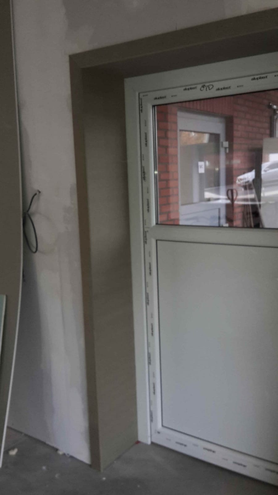 binnenafwerking-ramen-deuren-dakramen